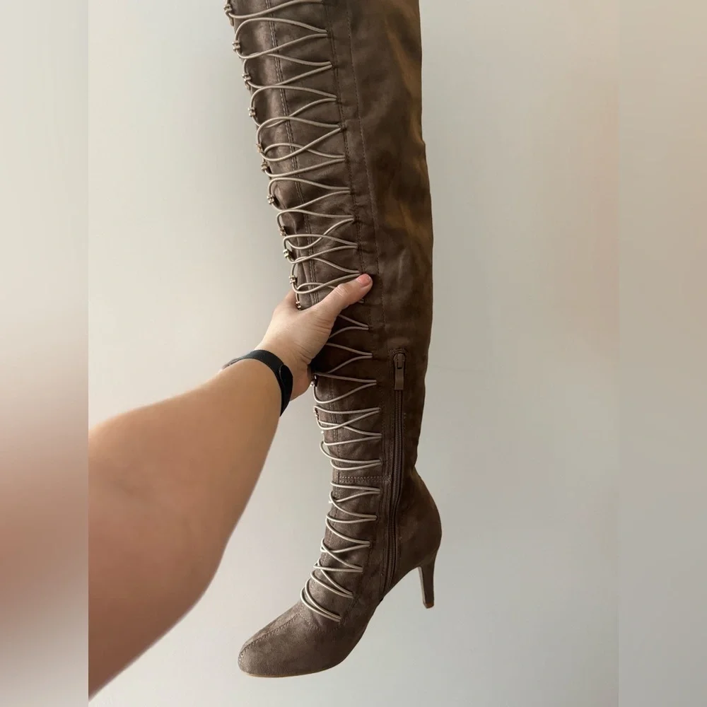 NIB Journee Sexy Brown Lace-Up Knee-High Boots